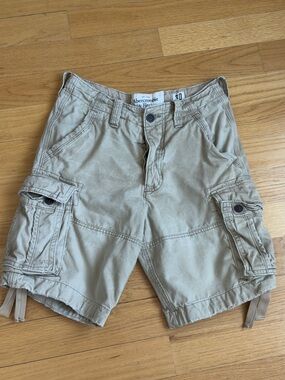 Abercrombie & Fitch Men's Khaki Cargo Shorts